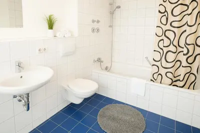 Ein Badezimmer in der Unterkunft SUNNYHOME Monteurwohnungen und Apartments in Schwandorf