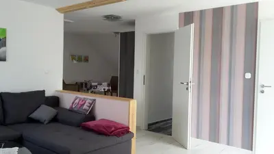 Ein Sitzbereich in der Unterkunft Ferienwohnung Schönblick