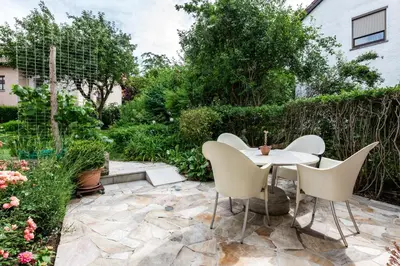 Ein Garten an der Unterkunft Casa Marina