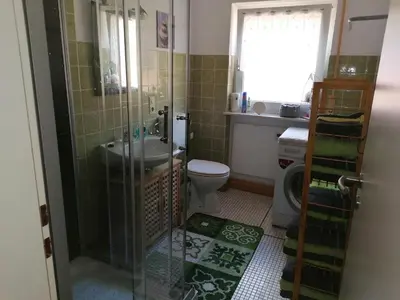Ein Badezimmer in der Unterkunft Haus 6