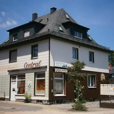 Pension Central