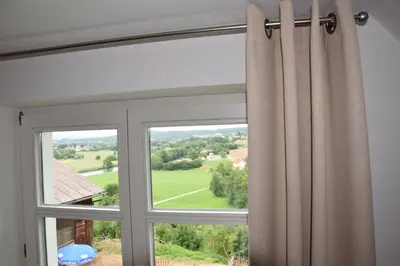 Ein Balkon oder eine Terrasse in der Unterkunft Wallfahrts-Gaststätte Heilbrünnl