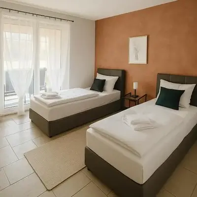 SUNNYHOME Ferienwohnung am Brückelsee