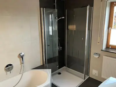 Ein Badezimmer in der Unterkunft Kulmblick Kastl