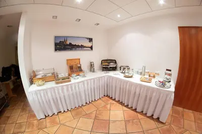 Essen im Hotel oder in der Nähe