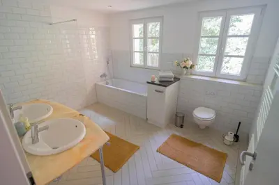 Ein Badezimmer in der Unterkunft Villa Bergmann