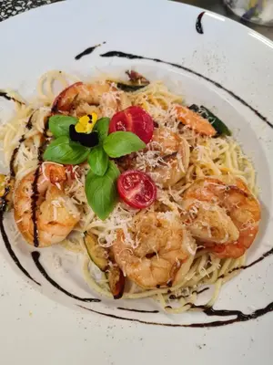 Essen im Hotel oder in der Nähe