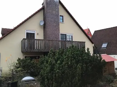 Das Gebäude in dem sich die Ferienwohnung befindet