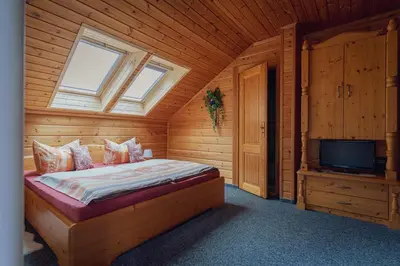 Ein Bett oder Betten in einem Zimmer der Unterkunft Gaststätte und Pension Zum Torfstich