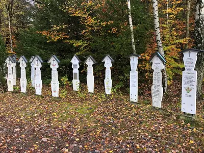 Ein Garten an der Unterkunft Romantikhütten 1 & 24