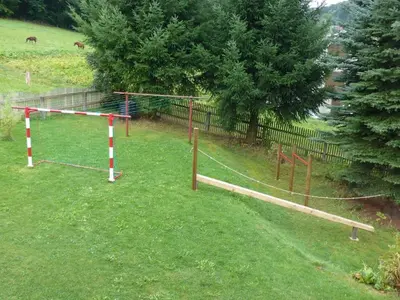 Ein Garten an der Unterkunft Ferienwohnungen Weißflog