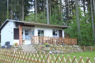 Das Gebäude in dem sich das Bed & Breakfast befindet