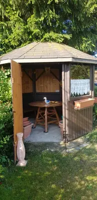 Ein Garten an der Unterkunft Ferienhaus Gemütlichkeit