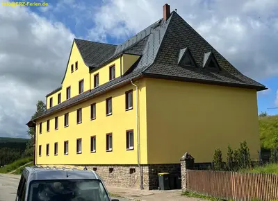 Das Gebäude in dem sich die Ferienwohnung befindet
