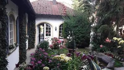 Ein Garten an der Unterkunft Hotel-Restaurant Bergmühle