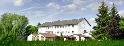 Das Gebäude in dem sich das Hotel befindet