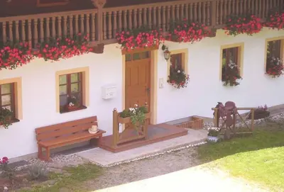 Ein Garten an der Unterkunft Ferienpension Posthof