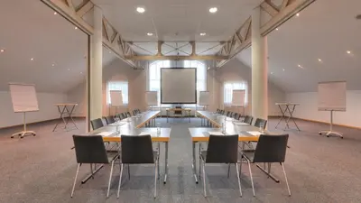 Der Geschäftsbereich oder Konferenzraum in der Unterkunft Golfhotel Fahrenbach