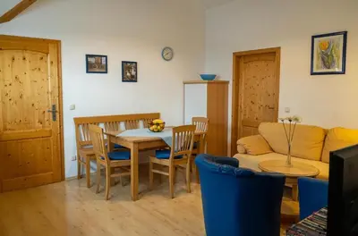 Ein Sitzbereich in der Unterkunft Bio Ferienhof Erzengel