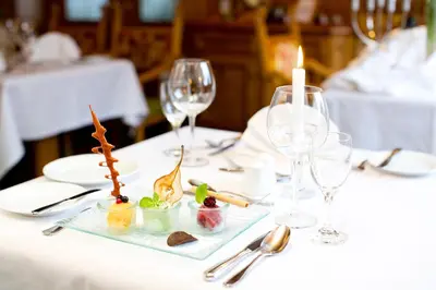 Essen im Hotel oder in der Nähe