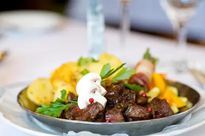 Essen im Hotel oder in der Nähe