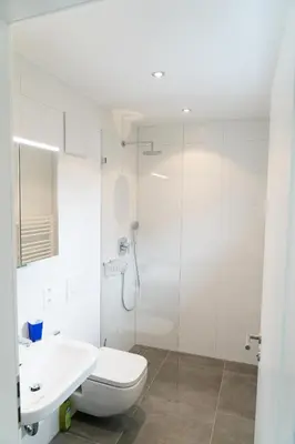 Ein Badezimmer in der Unterkunft AMBERG APART - Apartment B - Wohnraum auf Zeit