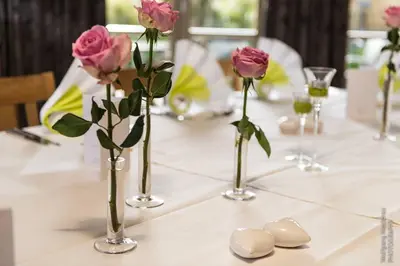 Ein Restaurant oder anderes Speiselokal in der Unterkunft Flair Hotel Dobrachtal