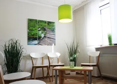 Ein Sitzbereich in der Unterkunft Flair Hotel Dobrachtal
