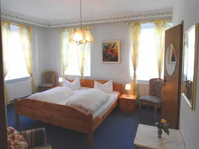 Ein Bett oder Betten in einem Zimmer der Unterkunft Hotel Krone