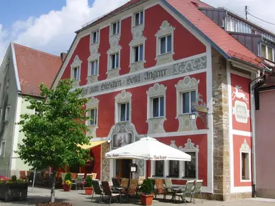 Das Gebäude in dem sich das Hotel befindet