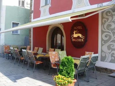 Das Gebäude in dem sich das Hotel befindet