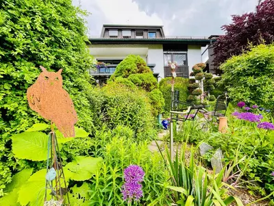Ein Garten an der Unterkunft Ferienwohnung Boller II