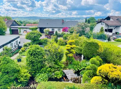 Ein Garten an der Unterkunft Ferienwohnung Boller I für 2 Personen