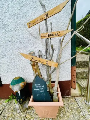 Ein Garten an der Unterkunft Ferienwohnung Boller I für 2 Personen