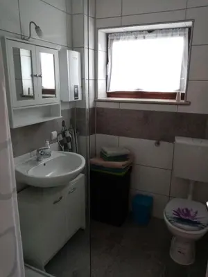 Ein Badezimmer in der Unterkunft Haus Affalterthal