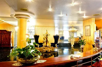Ein Sitzbereich in der Unterkunft Hotel Alexandra