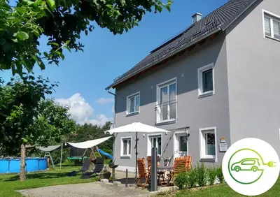 Das Gebäude in dem sich die Ferienwohnung befindet