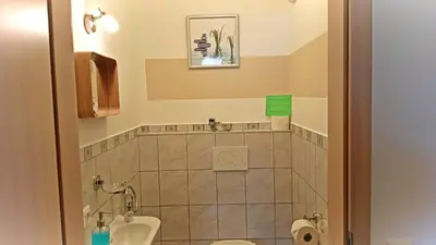 Ein Badezimmer in der Unterkunft Ferienwohnung Pinzenhof - Kemnath