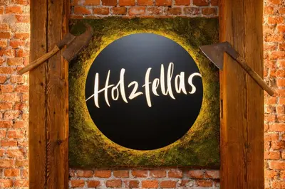 Ein Zertifikat, Auszeichnung, Logo oder anderes Dokument, das in der Unterkunft Holzfellas Home ausgestellt ist