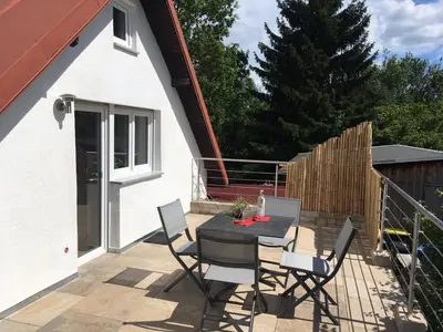 Ein Balkon oder eine Terrasse in der Unterkunft Dachgiebeloase