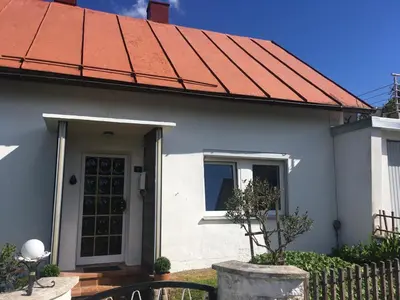 Das Gebäude in dem sich die Ferienwohnung befindet