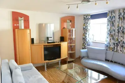 Küche/Küchenzeile in der Unterkunft Direkt im Herzen von Bayreuth Wohnung S9 mit 115qm und großem Balkon