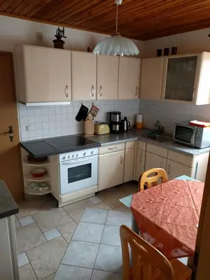 Küche/Küchenzeile in der Unterkunft Ferienhaus Johanna & Ferienwohnung Thum