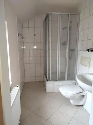 Ein Badezimmer in der Unterkunft Gockescher Hahn
