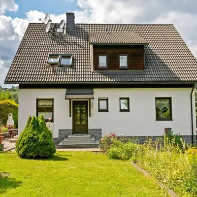 Charmante Dachgeschoss Ferienwohnung im Erzgebirge