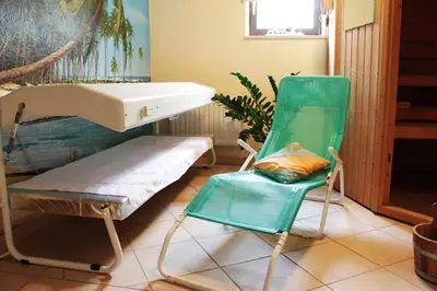 Ein Sitzbereich in der Unterkunft Ferienwohnung Schieder