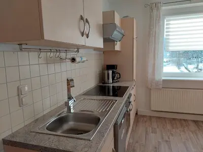 Küche/Küchenzeile in der Unterkunft Ferienwohnung Beate Oberwiesenthal - 70qm - ideal für Familien und Paare - 2 Schlafzimmer - große Wohnküche - Parkplatz