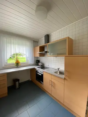 Küche/Küchenzeile in der Unterkunft Gemütliches Appartement - WBS
