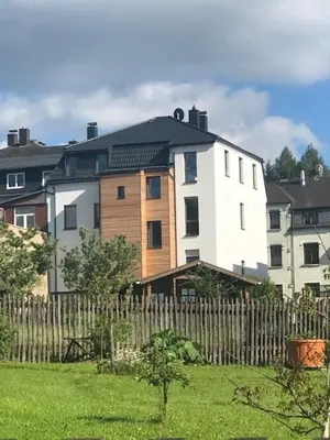 Das Gebäude in dem sich die Ferienwohnung befindet