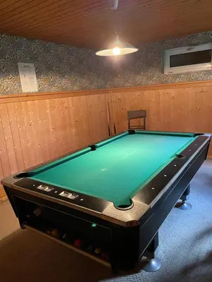 Ein Billardtisch in der Unterkunft Hotel Barbara